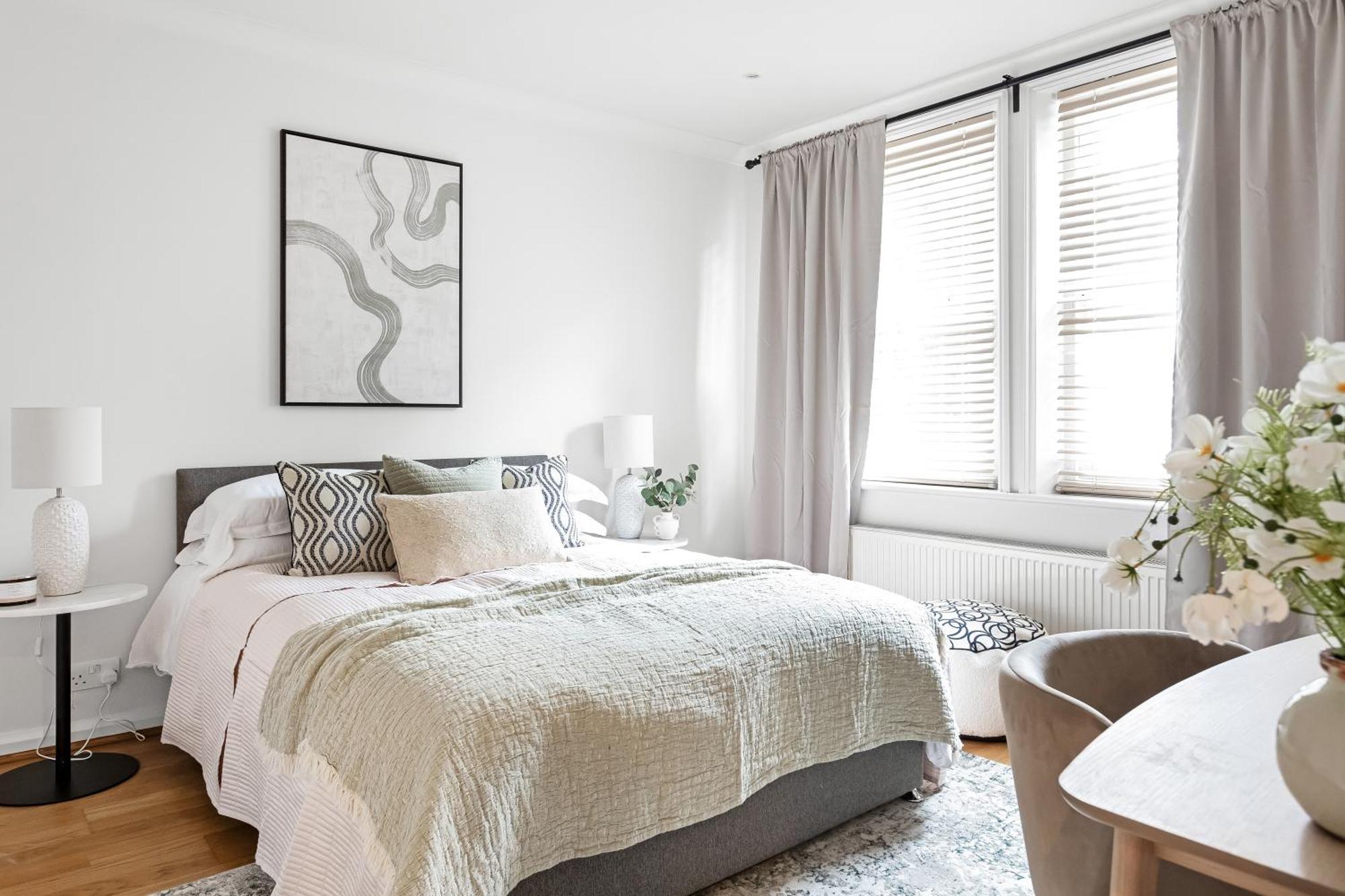 Stylish 2 Bed 2 Bath - Private Garden Appartamento Londra